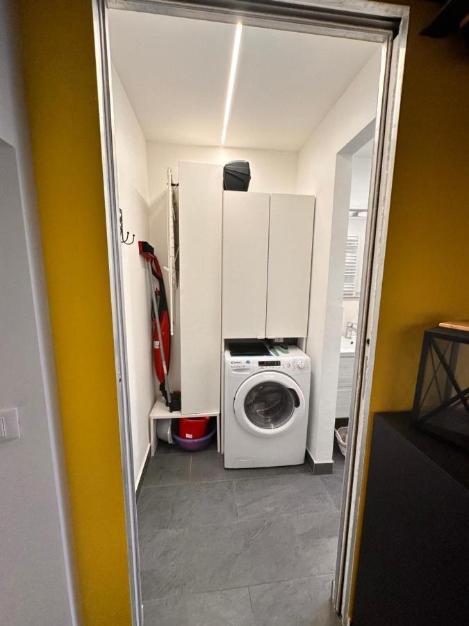 La Casa Di Paola Apartment Милано Екстериор снимка